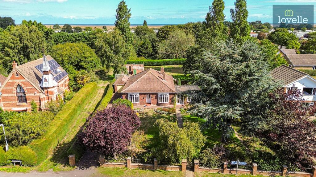 Main image of property: Main Road, Saltfleet, LN11