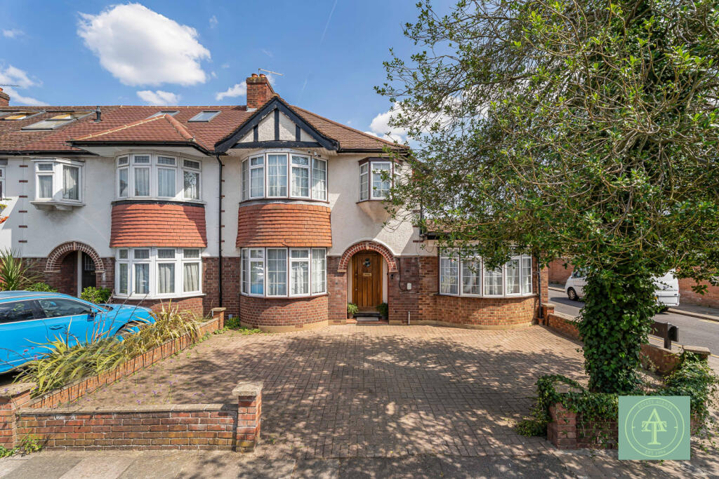 Main image of property: Rowantree Road, Winchmore Hill, London, N21