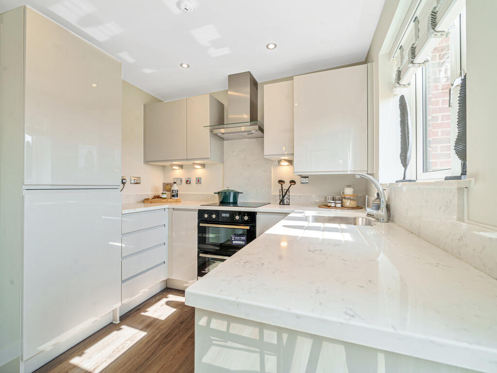 Main image of property: Park Road,
Calverton,
Nottingham,
NG14 6SL
