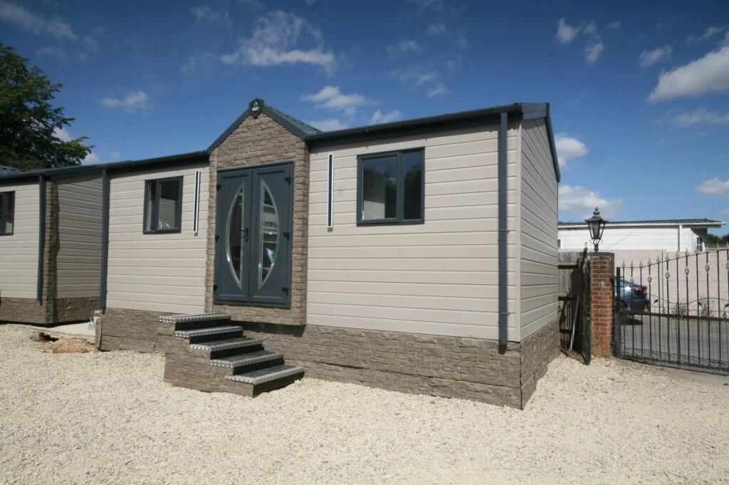Main image of property: Pendles Paddock, Stokenchurch, HP14