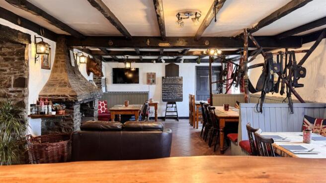 Pub 17.jpg