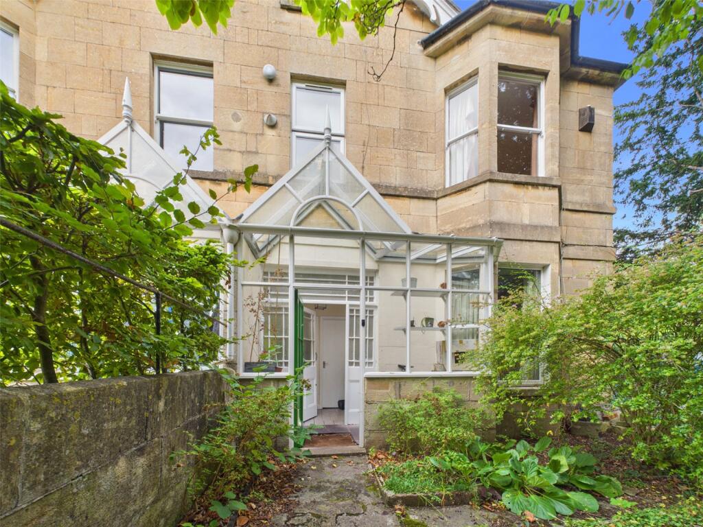 Main image of property: Room 2 - Upstairs Left, Bear Flat, Bath, BA2