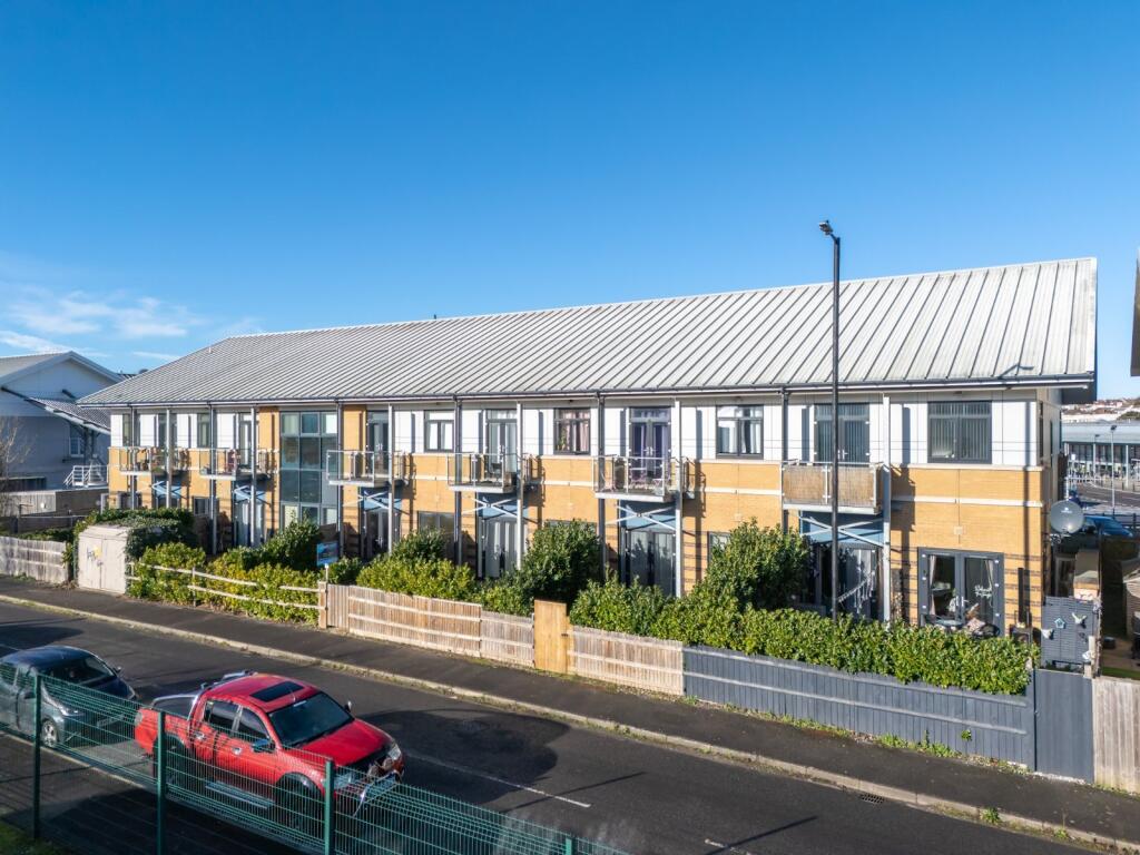 Main image of property: Serbert Close, Portishead, Bristol, Somerset, BS20