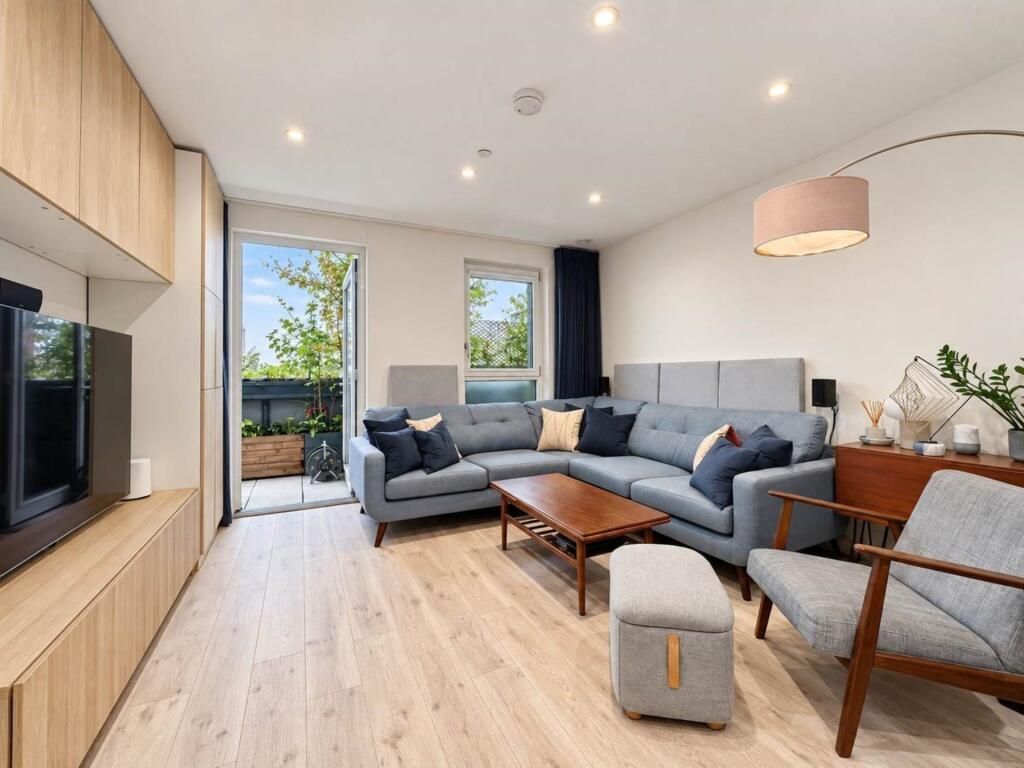 Main image of property: Shipbuiding Way, London, E13 9DW
