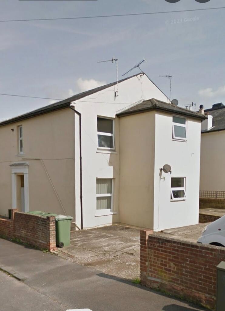 Main image of property: St James Road,Tunbridge Wells