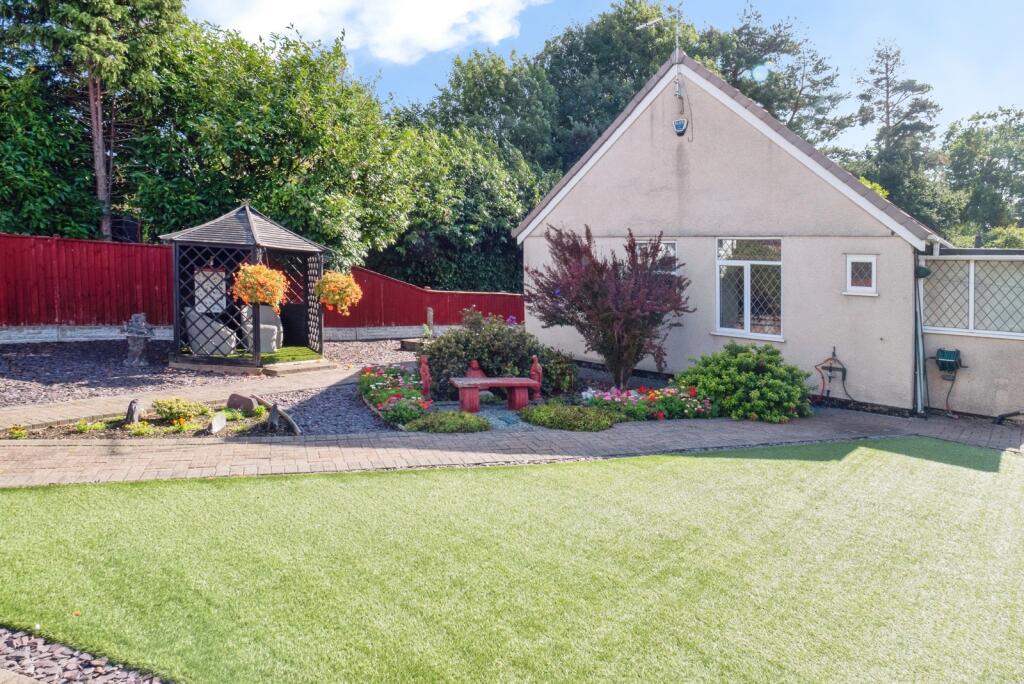 Main image of property: Attenborough Lane, Attenborough, Nottingham, Nottinghamshire, NG9