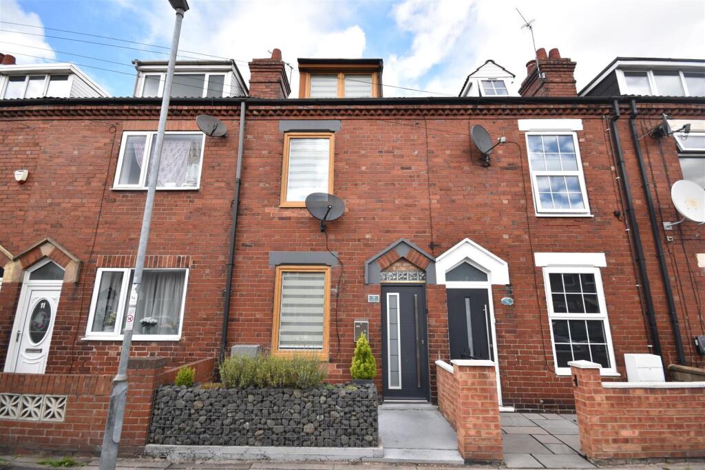 Main image of property: Queensway, Goole