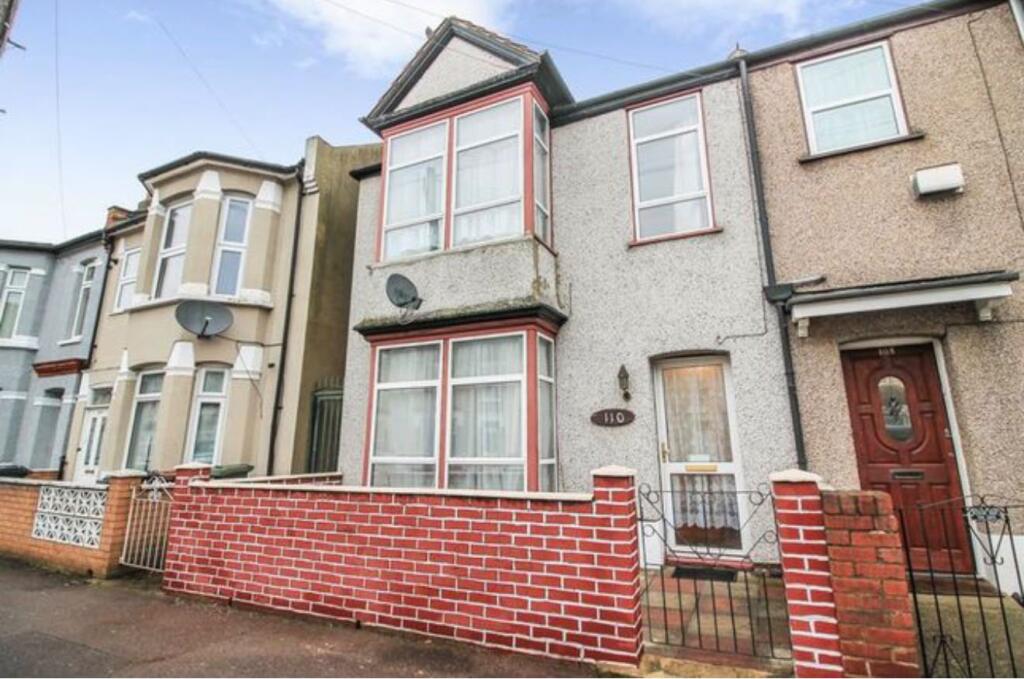 Main image of property: Glenny Road, Barking, Barking And Dagenham