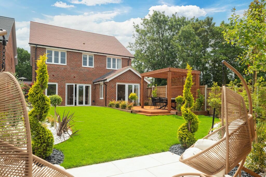 Main image of property: Hawkshead Road,
Potters Bar,
EN6 1LX