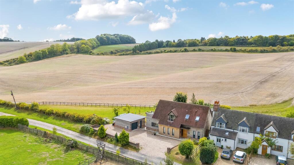 Main image of property: Manor Road, Wantage, Oxfordshire, OX12