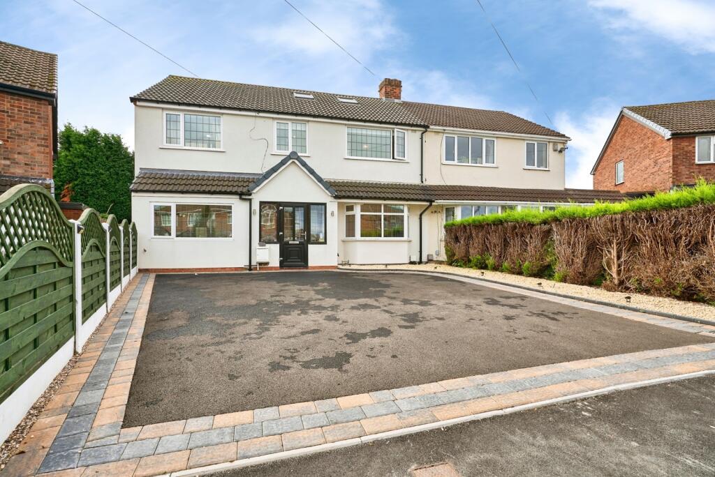 Main image of property: Elmtree Road, Sutton Coldfield, West Midlands, B74