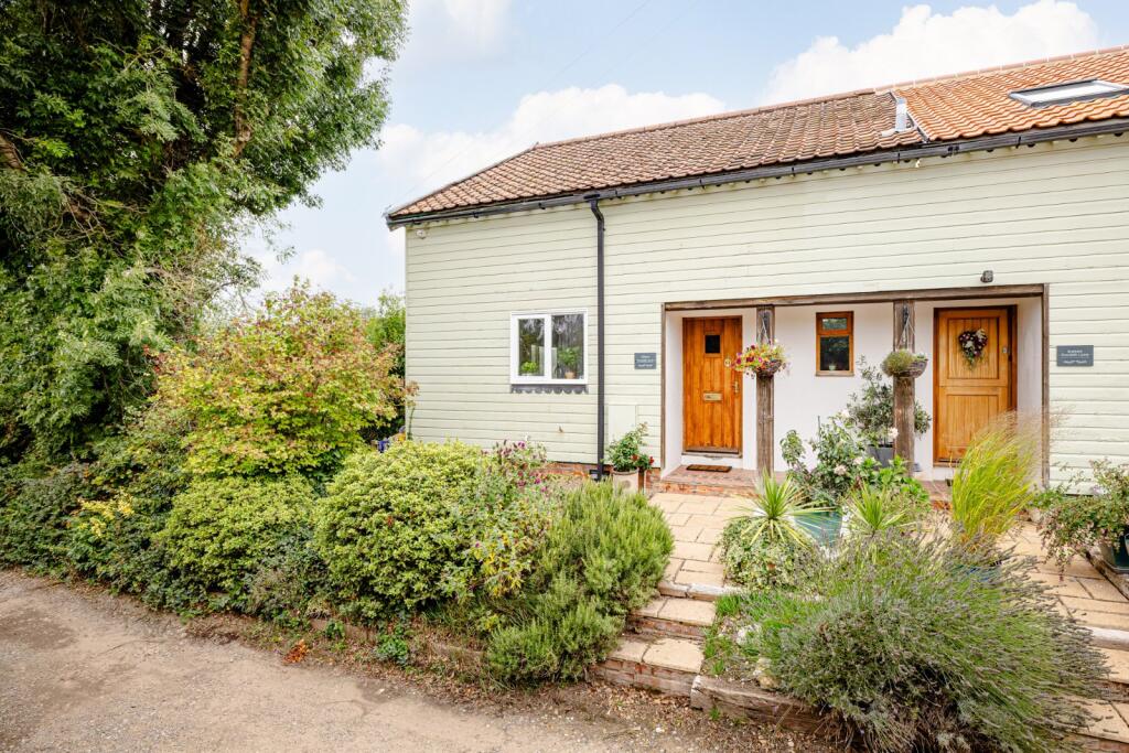 Main image of property: Foxdells Lane, Bishop's Stortford, Hertfordshire, CM23