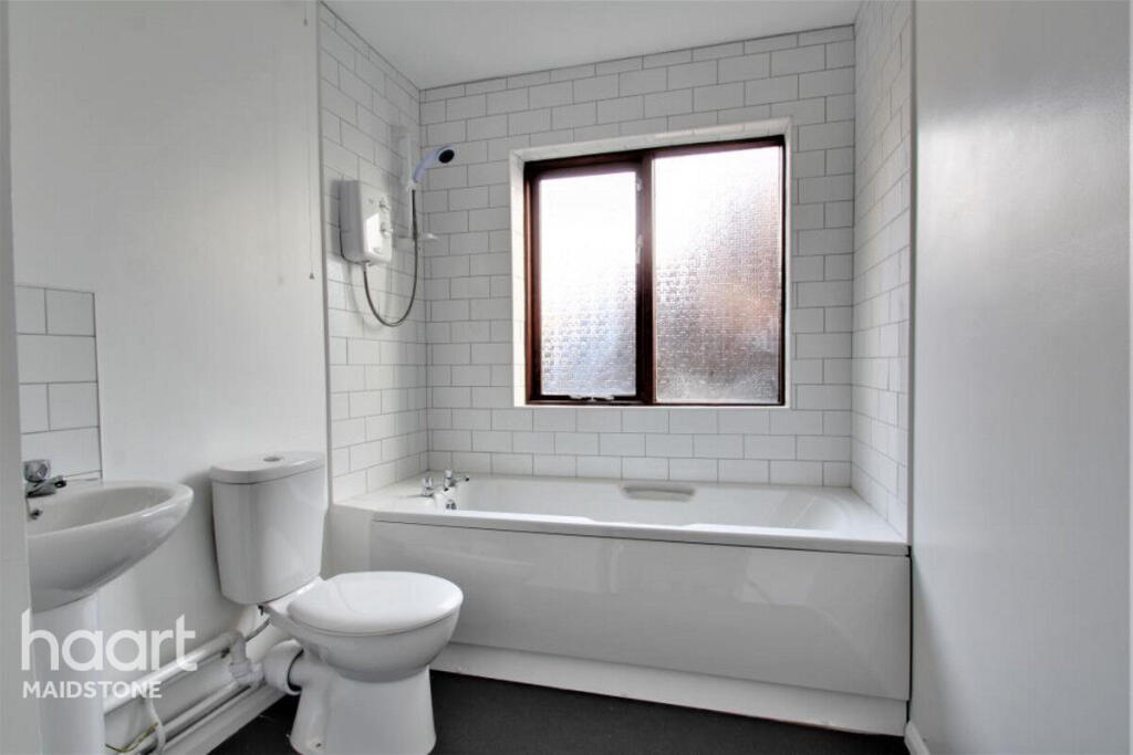 Main image of property: Lesley Place, Buckland Hill, Maidstone