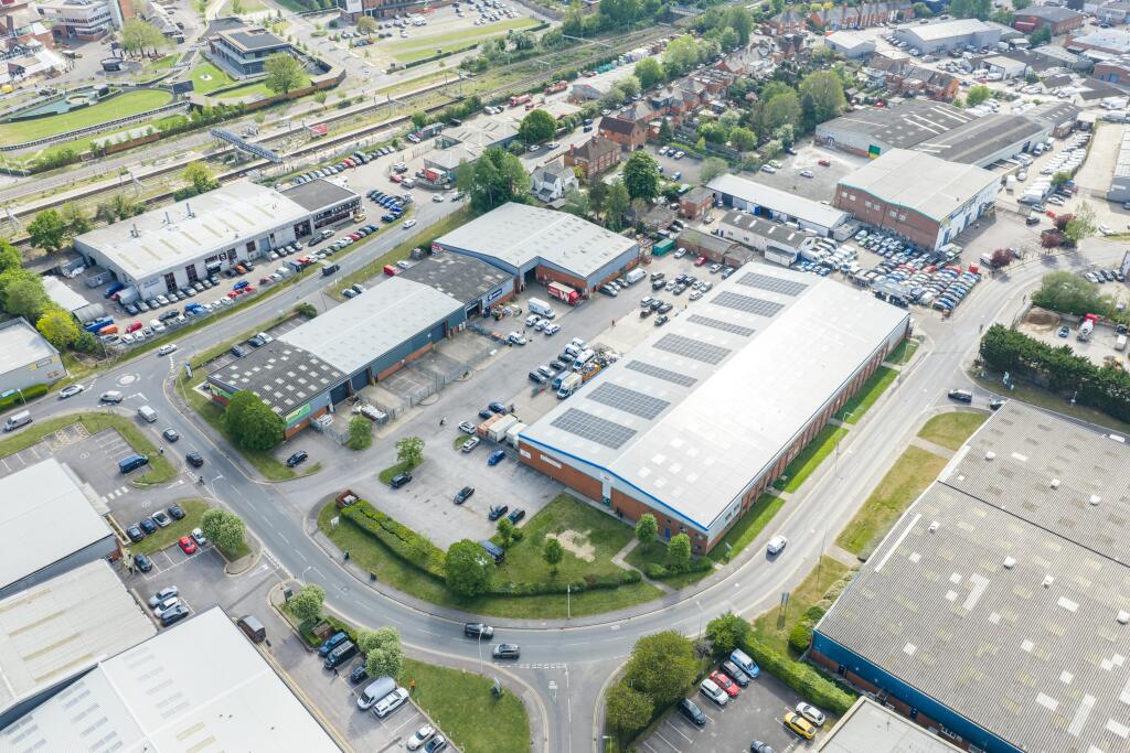 unit B1 & B2 Hambridge Road 11.jpg