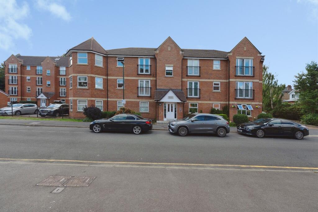 Main image of property: Walton Road, Bushey