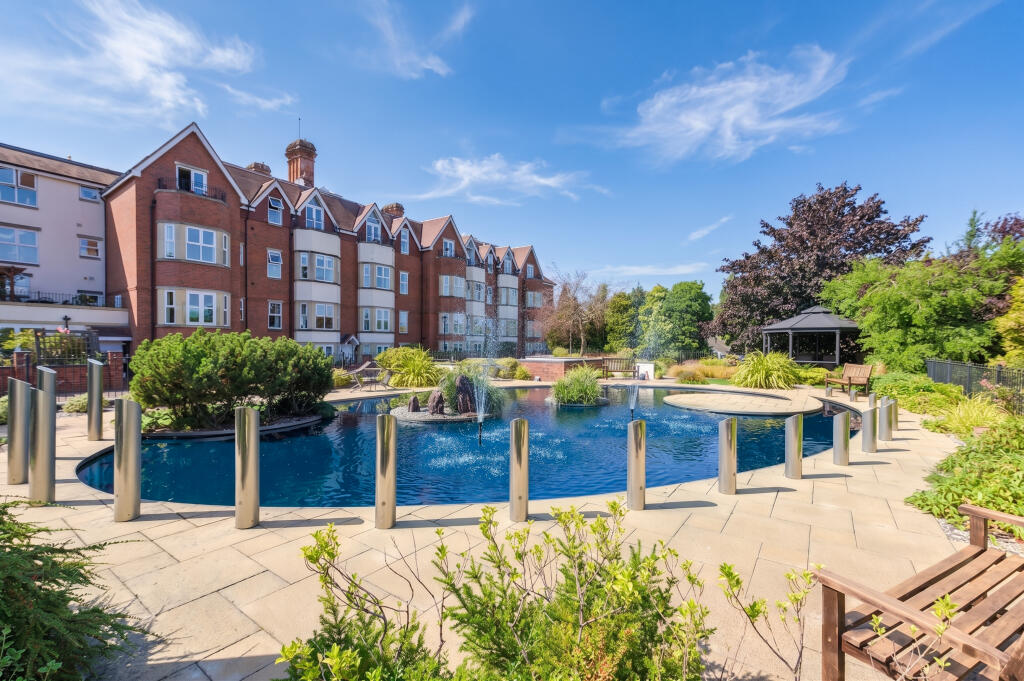 Main image of property: 20 Royal Court Apartments, 60 - 66 Lichfield Road, Sutton Coldfield, B74 2NA