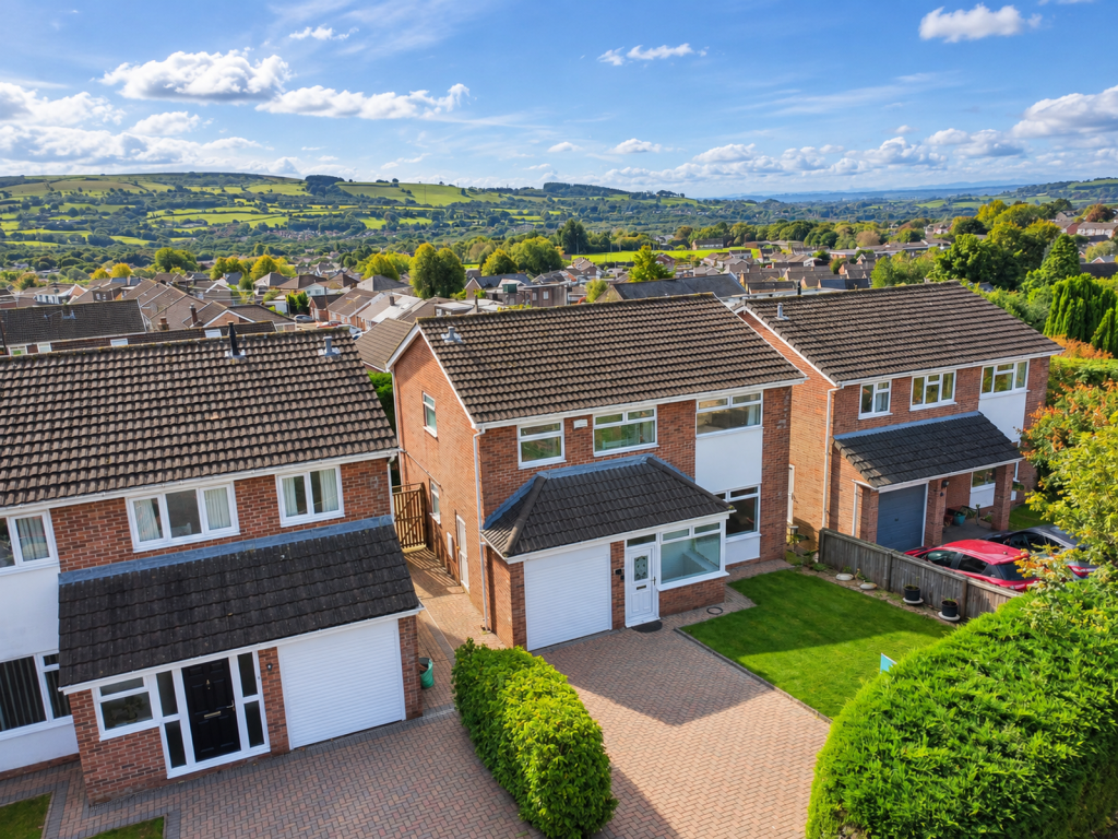 Main image of property: The Dell, Tonteg, CF38