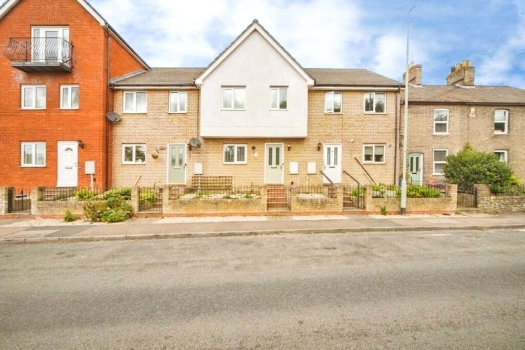Main image of property: Creeting Road West, Stowmarket, Suffolk, IP14