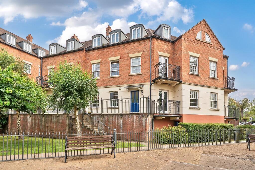 Main image of property: 75 Benbow Quay, Shrewsbury, SY1 2DL