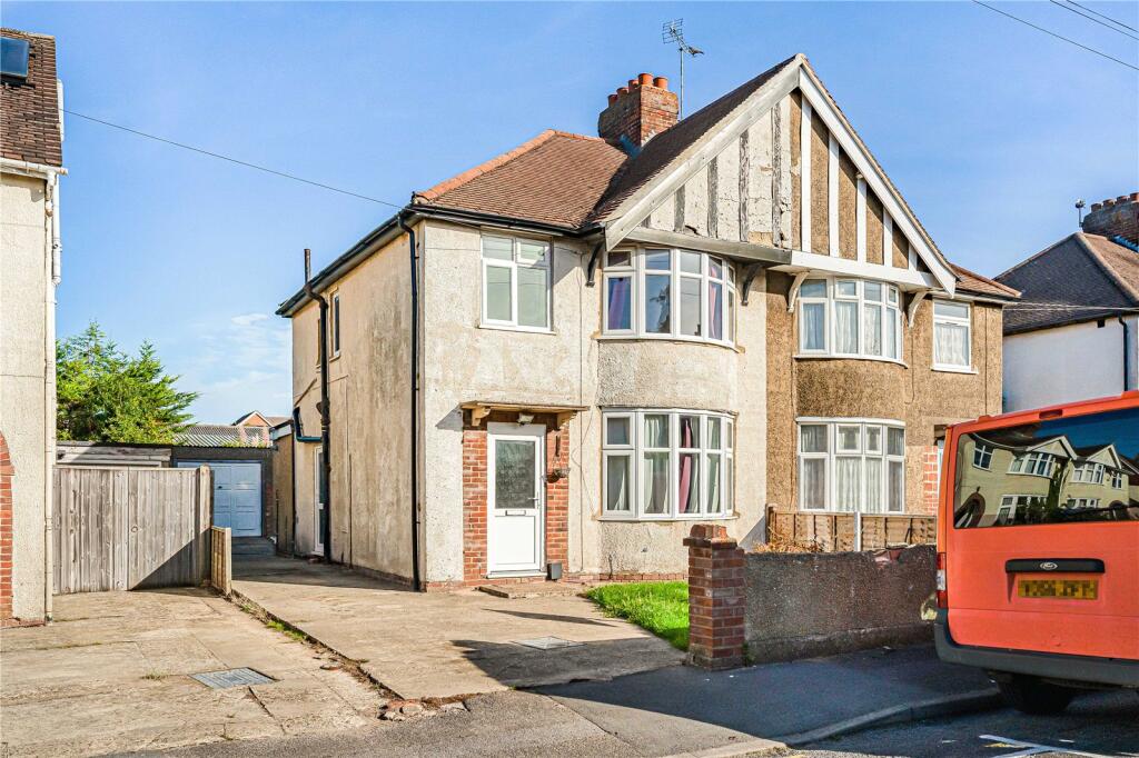 Main image of property: Langley Close, Headington, OX3