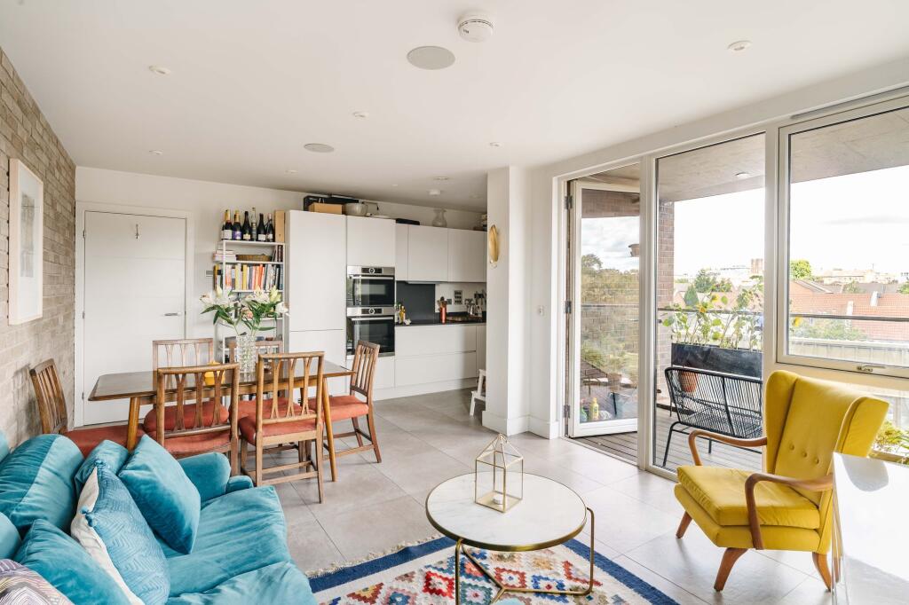 Main image of property: Wadeson Street, London, E2