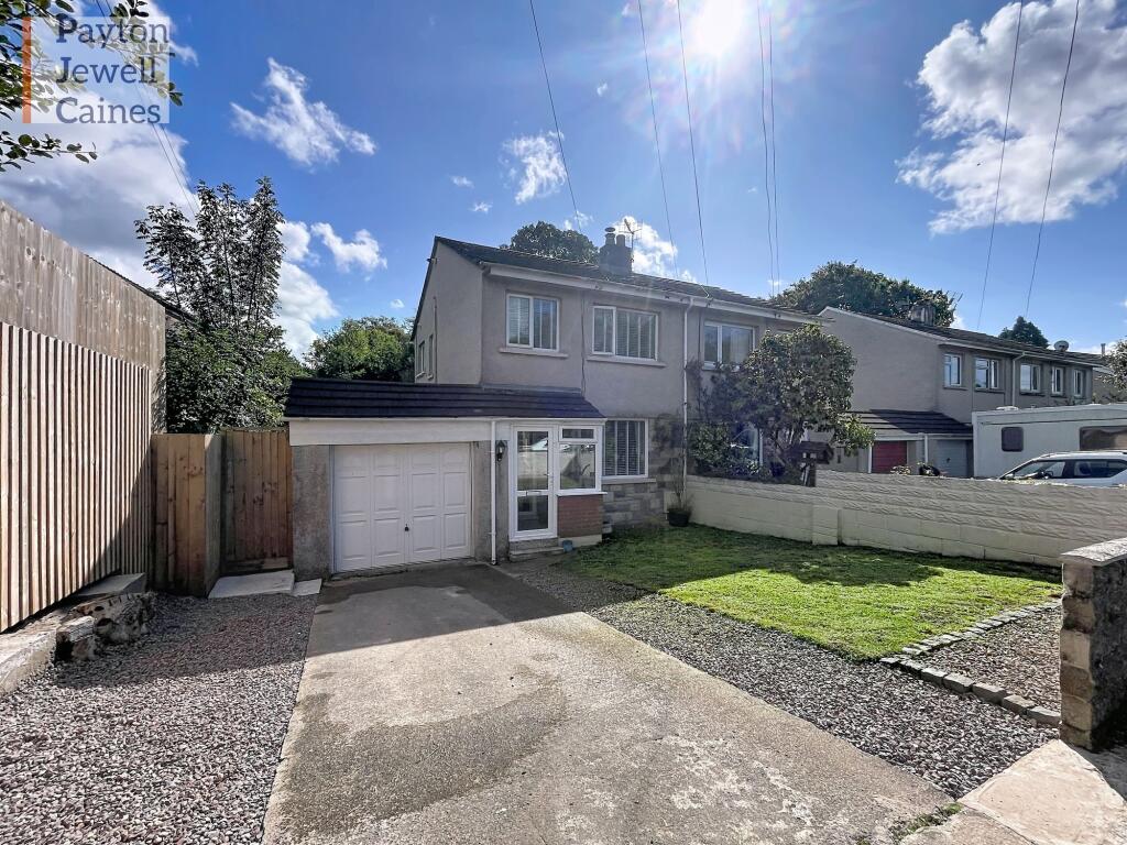 Main image of property: Llangeinor Road, Brynmenyn, CF32
