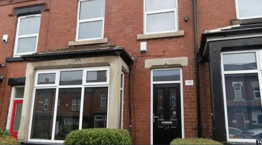 Main image of property: Headingley Avenue, LEEDS
