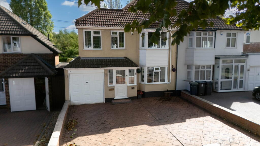 Main image of property: 195 Westwood Road, Sutton Coldfield, B73 6UQ