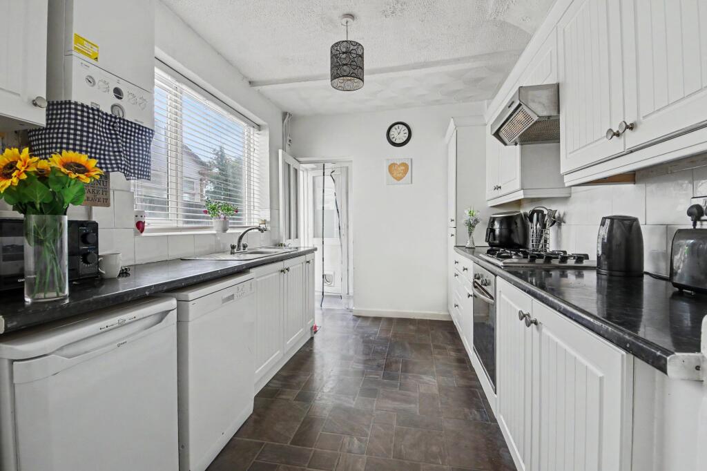 Main image of property: Somerset Terrace, Shirley, SO15