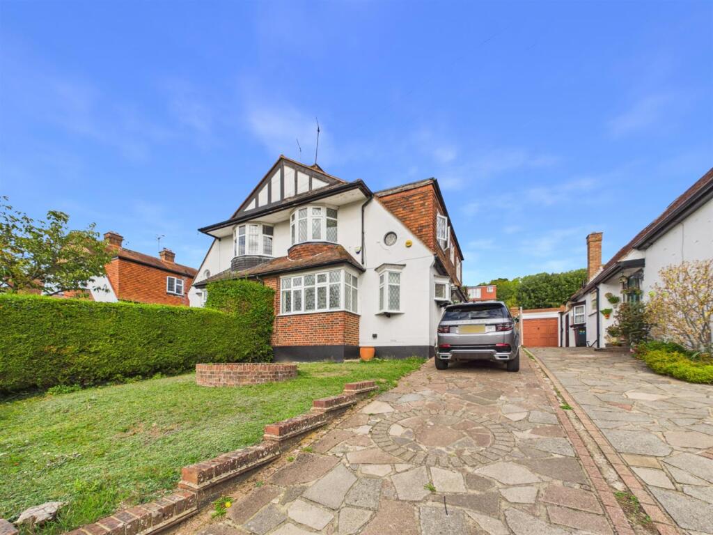 Main image of property: Nutfield Road, Coulsdon