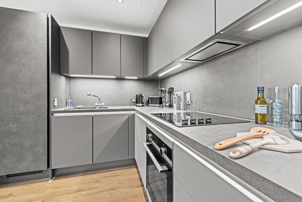 Main image of property: 118 Oliver Road,
London,
E10 5UJ