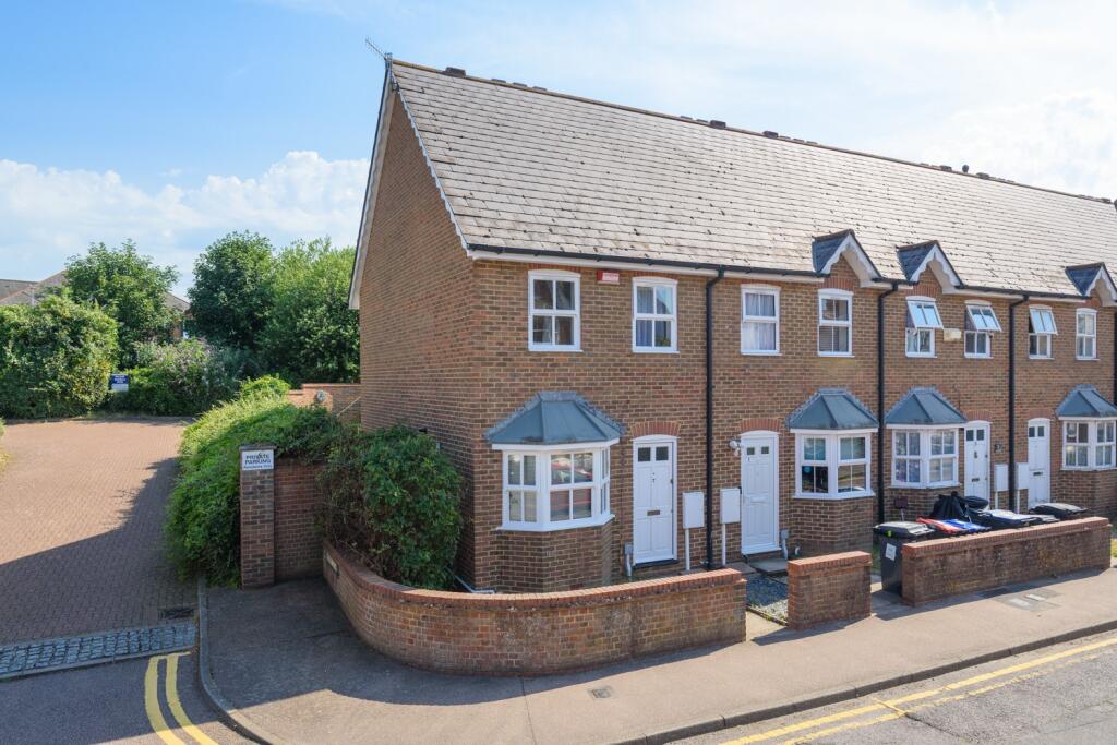 Main image of property: Henry Court, Gordon Road