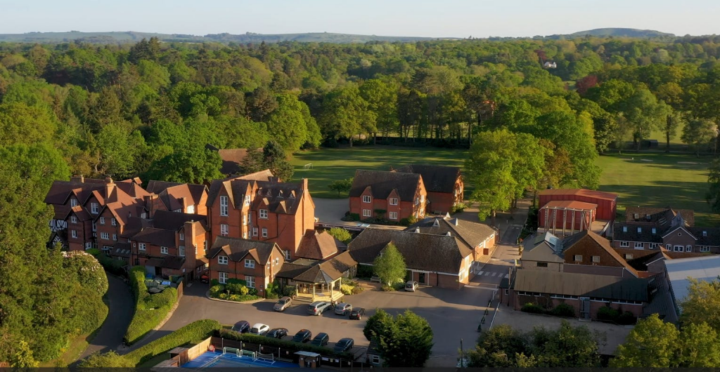 Main image of property: Former Horris Hill School, Horris Hill, Newtown, Newbury, RG20 9DJ