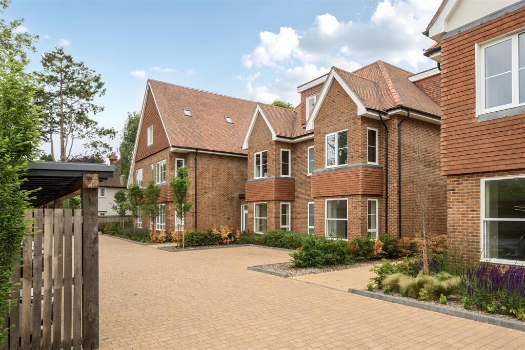 Main image of property: Kingswood