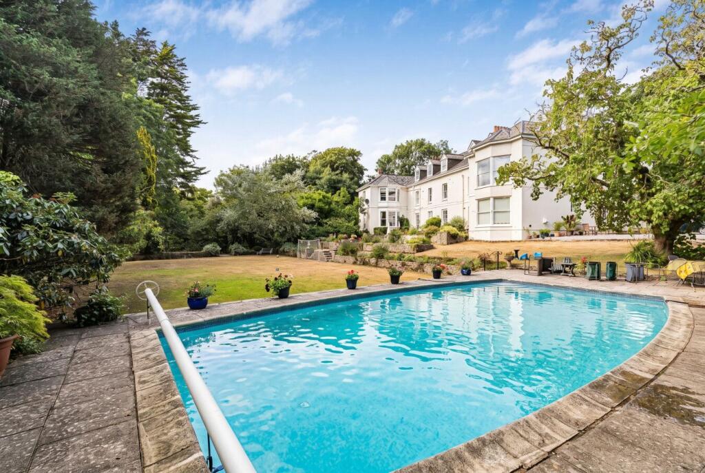 Main image of property: Yealm Road, NEWTON FERRERS, South Devon