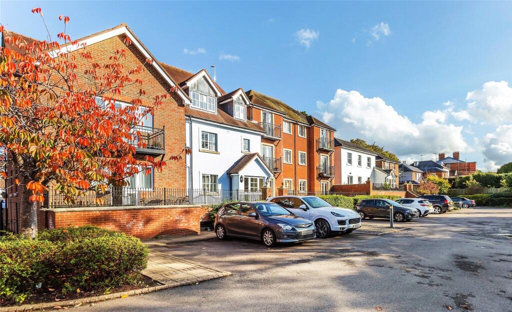 Main image of property: Horsham Road, Dorking, Surrey, RH4