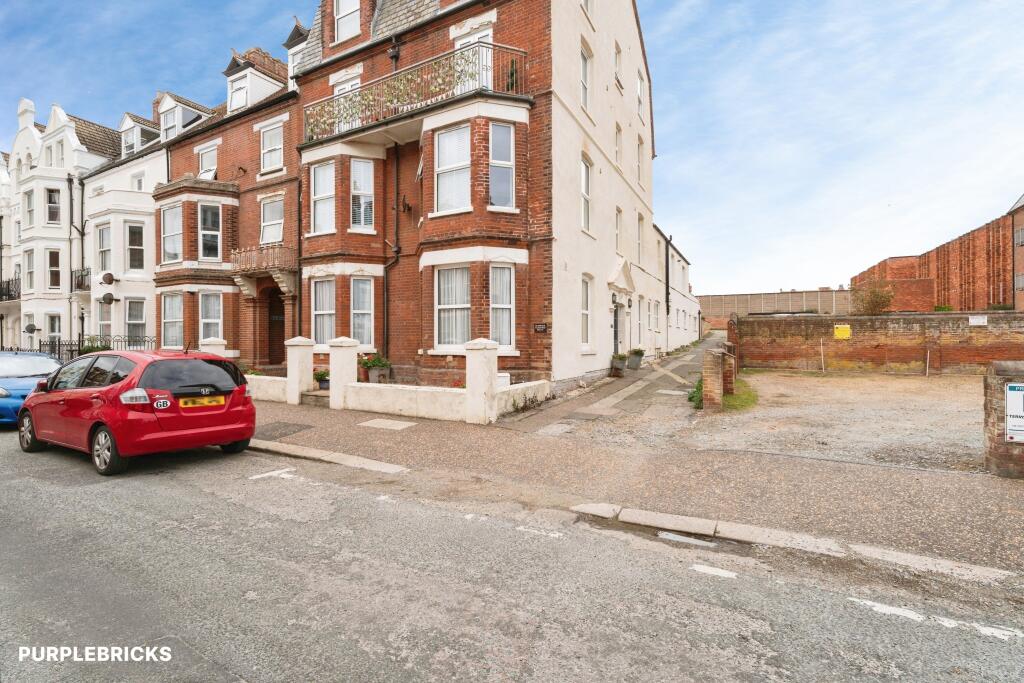 Main image of property: 4, Cromer, NR27