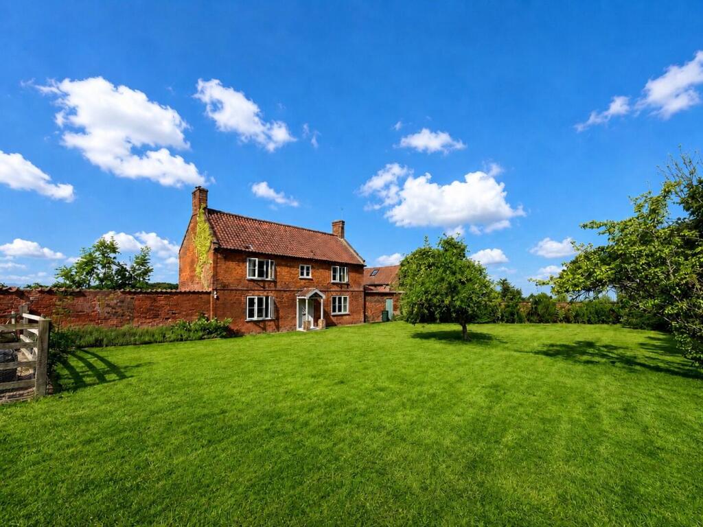 Main image of property: Old Hagg Farm, Saxilby Road, Doddington, LN6 4RY