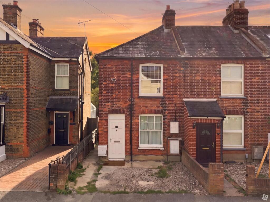 Main image of property: Park Avenue, Chelmsford, Essex, CM1
