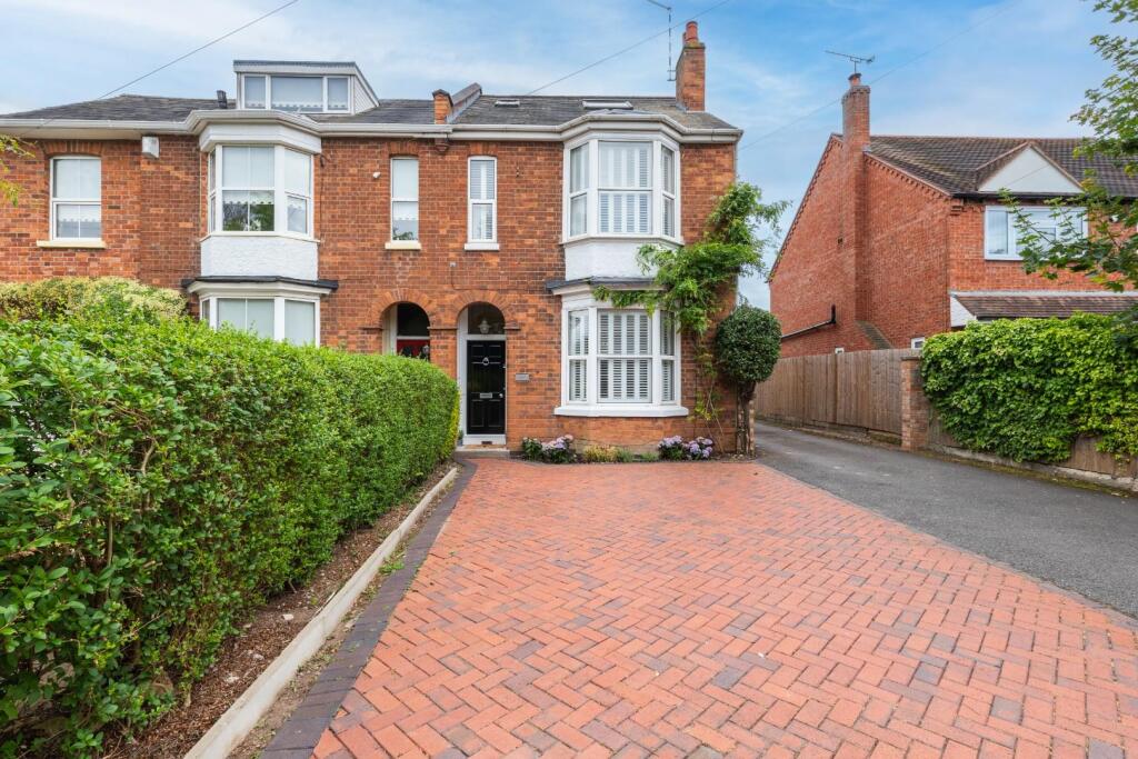 Main image of property: Tachbrook Road, Leamington Spa