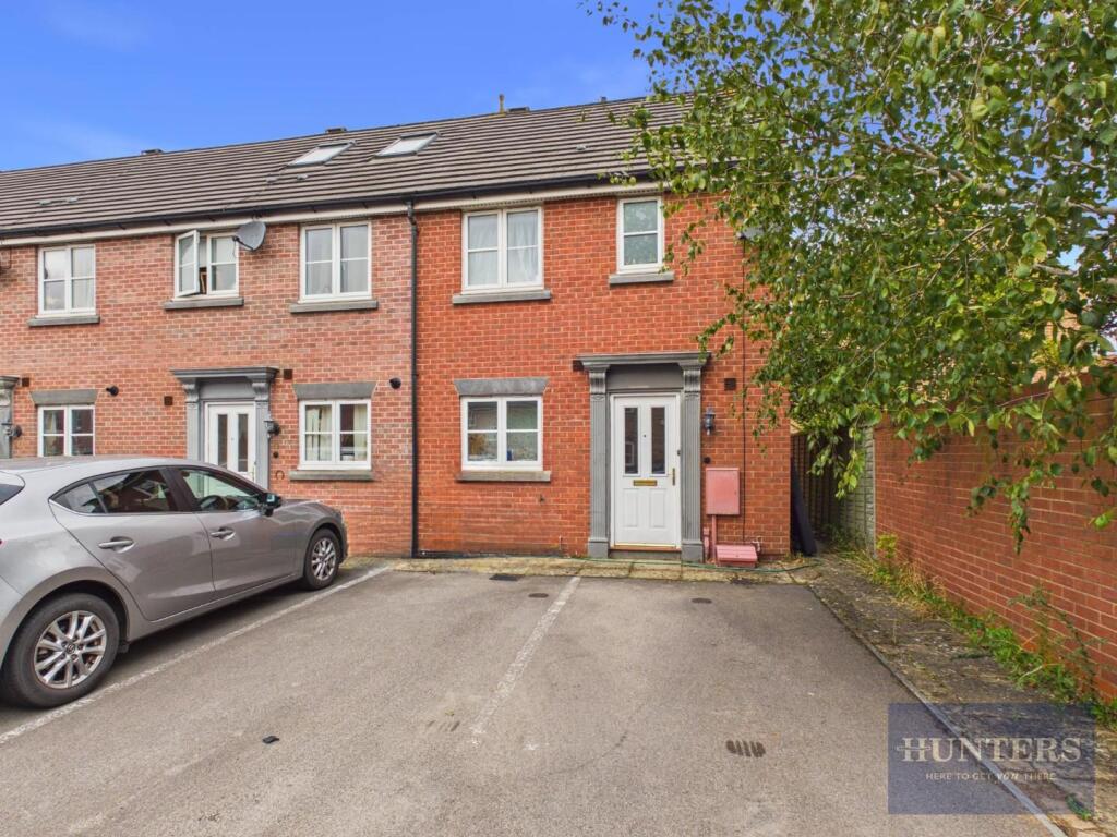 Main image of property: Kingfisher Drive, Cheltenham, GL51 0WN