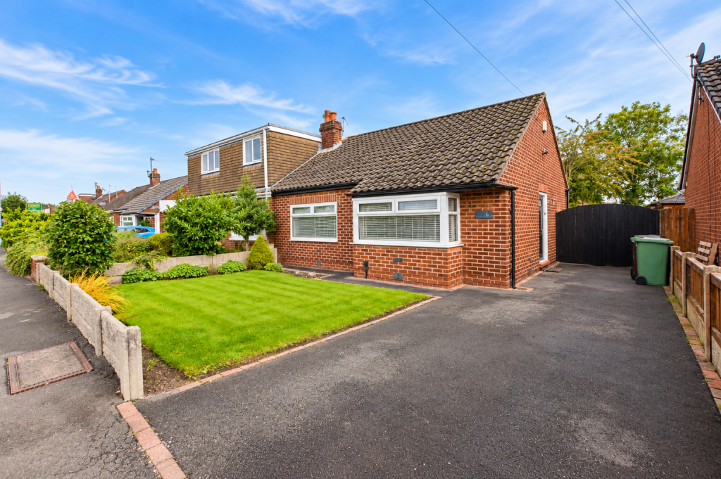 Main image of property: Carlton Road, Lowton, WA3 2EP