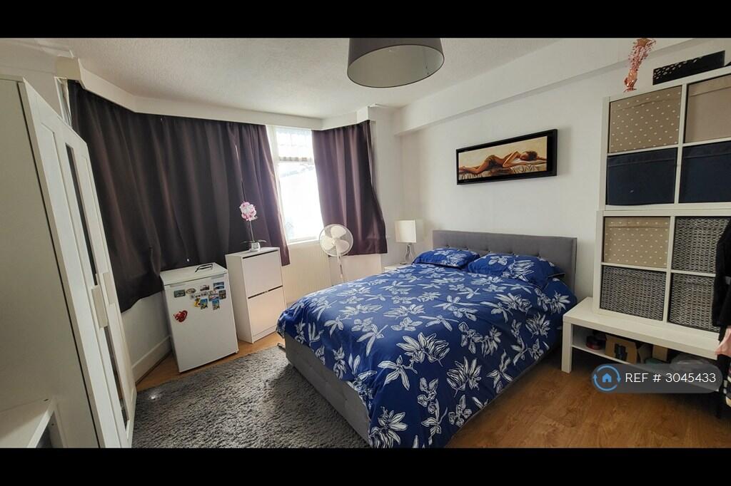 Main image of property: Fleetwood Road, London, NW10