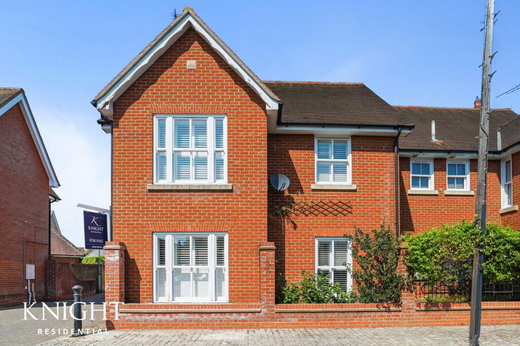 Main image of property: Drury Road, Colchester, CO2
