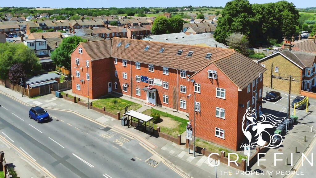 Main image of property: London Road, Stanford Le Hope, SS17