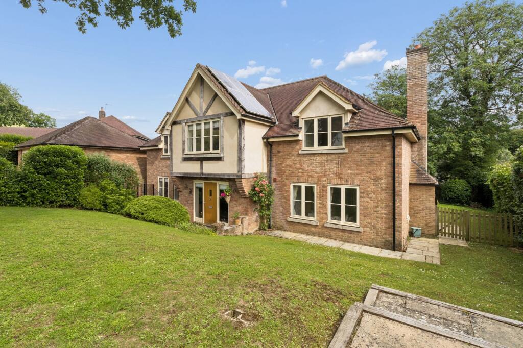 Main image of property: Cross Oak Road, Berkhamsted, HP4