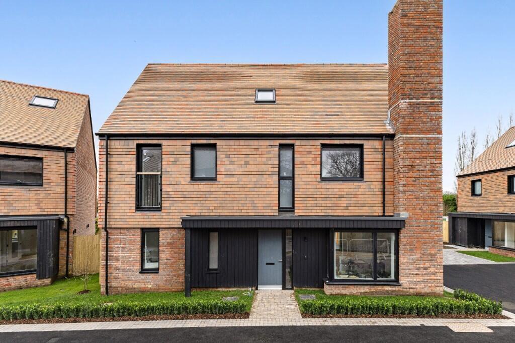 Main image of property: Alfold Gardens, 
Alfold, 
Cranleigh,
GU6 8BG