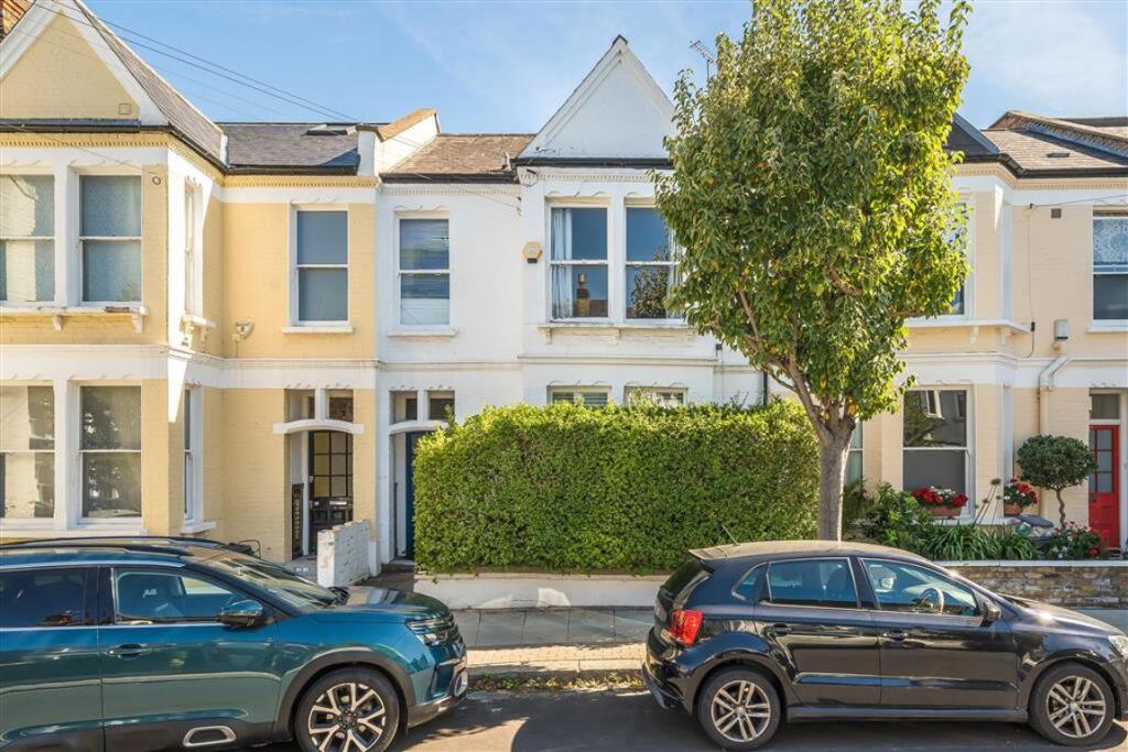 Main image of property: Taybridge Road, Battersea