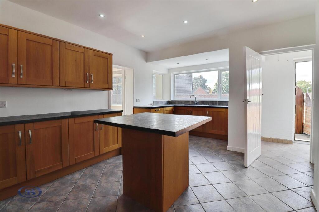 Main image of property: Sandbach Road South, Alsager