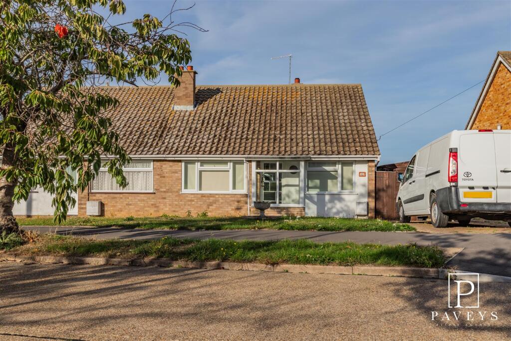 Main image of property: Fleetwood Avenue, Holland-On-Sea